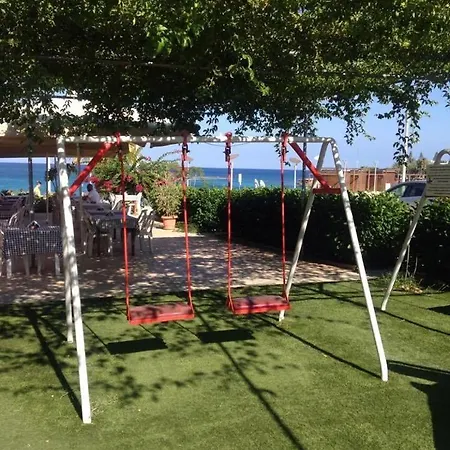 Blue Peter Hotel apartamentowy Protaras